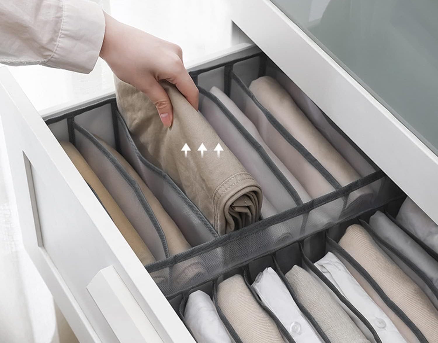 skvělý organizér na oblečení